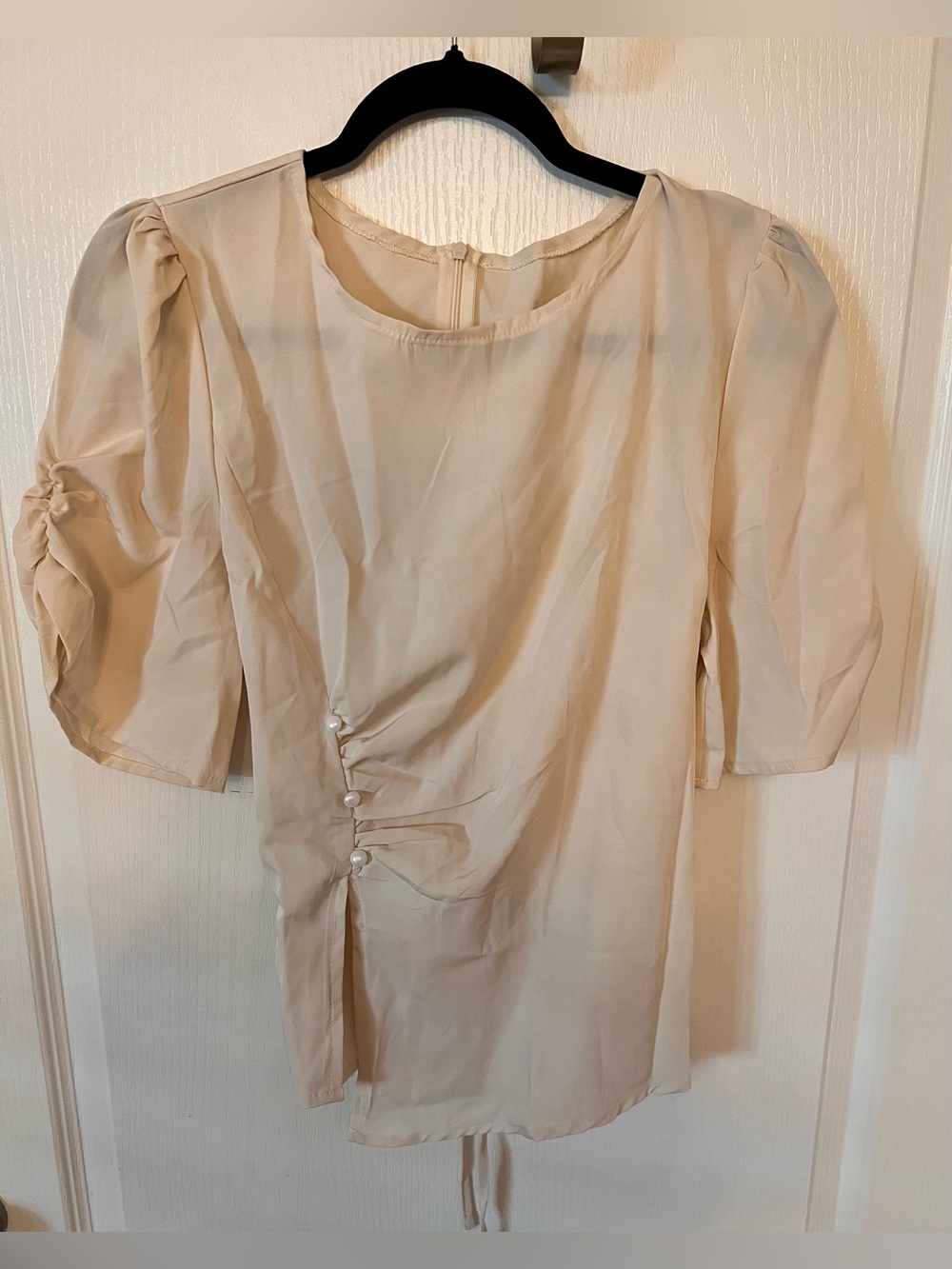 Women's Pearl-Button Puff Sleeve Blouse - Cream